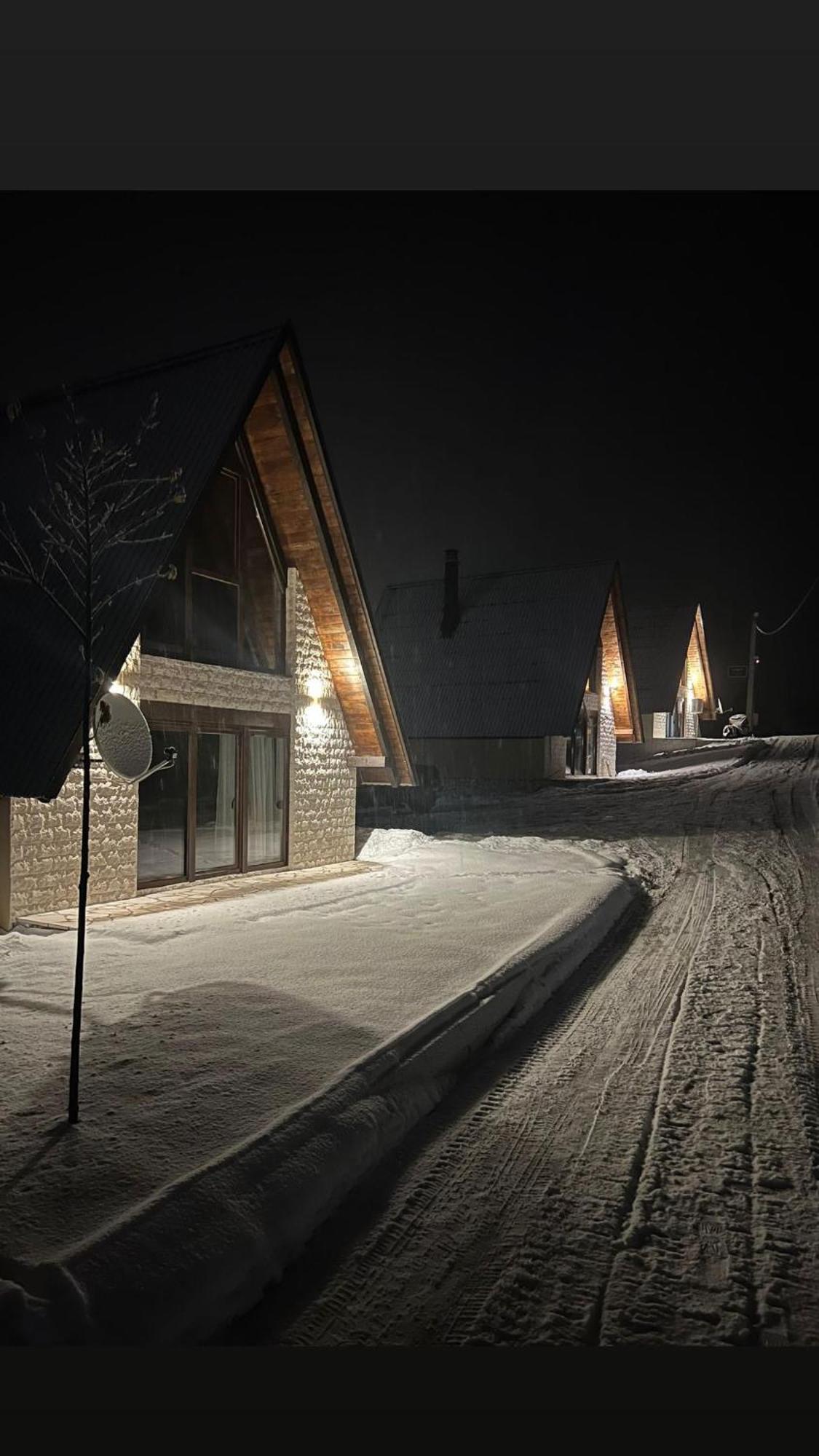 Lux Villas Zabljak Esterno foto
